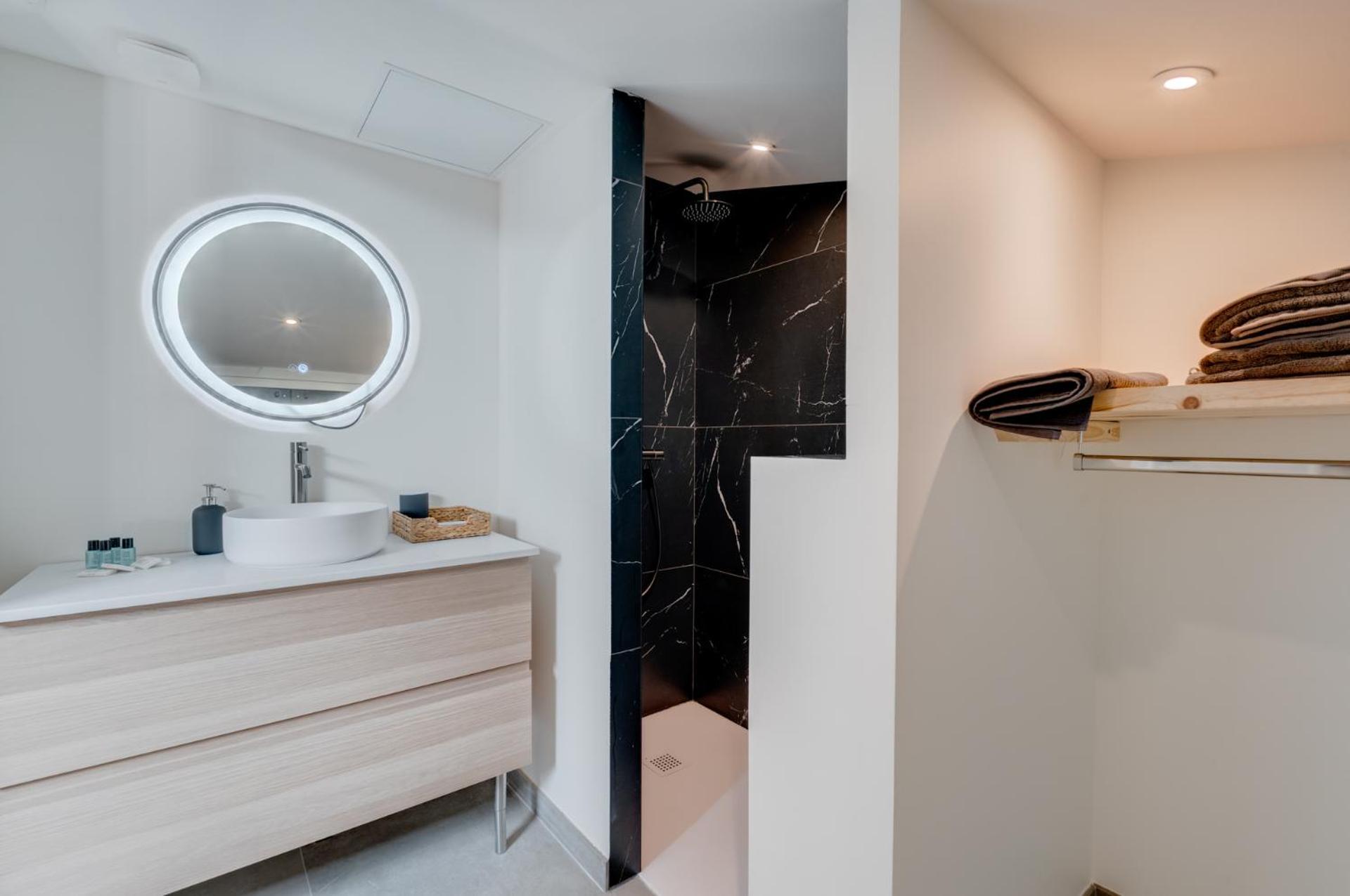 Апартаменты Style Et Caractere, Climatisation Тулуза Экстерьер фото